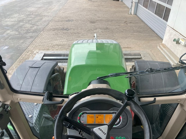 Fendt 724 Vario S4 Profi Plus - Traktor: foto 3 Fendt 724 Vario S4 Profi Plus - Traktor: foto 3