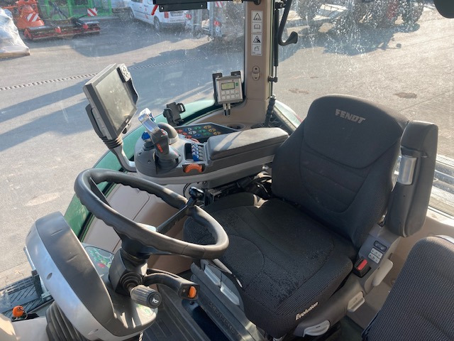 Fendt 724 Vario S4 ProfiPlus - Traktor: foto 5 Fendt 724 Vario S4 ProfiPlus - Traktor: foto 5