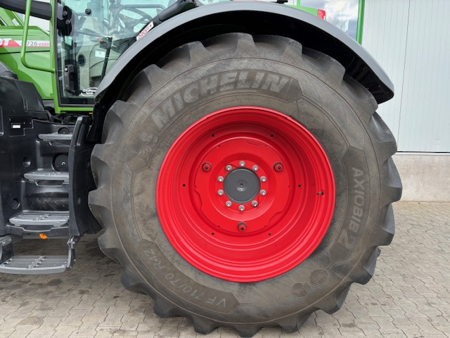 Fendt 726 Vario Gen7 Profi Setting2 - Traktor: foto 4 Fendt 726 Vario Gen7 Profi Setting2 - Traktor: foto 4