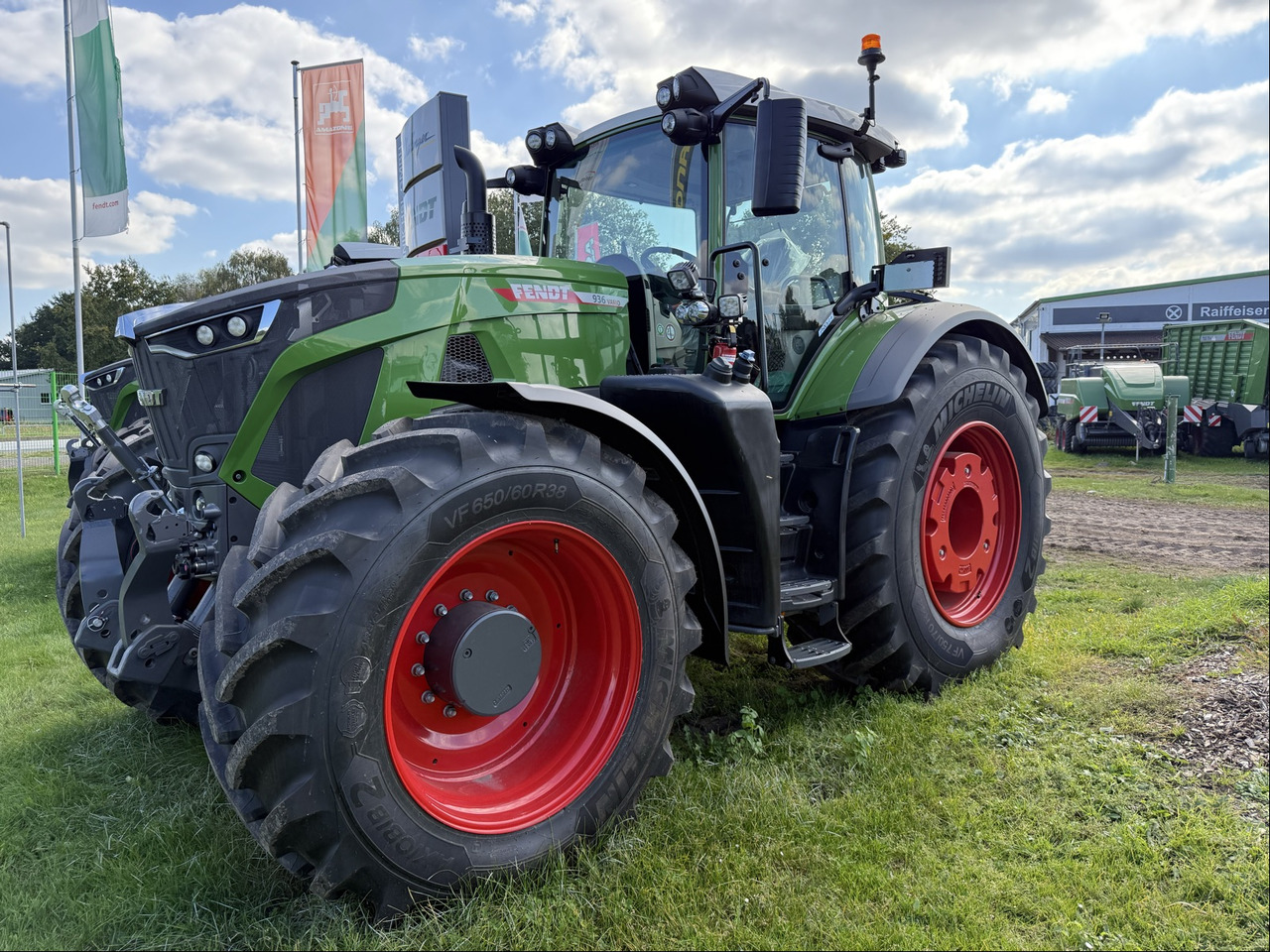 Fendt 936 Vario Gen7 ProfiiPlus NEU - Traktor: foto 1 Fendt 936 Vario Gen7 ProfiiPlus NEU - Traktor: foto 1