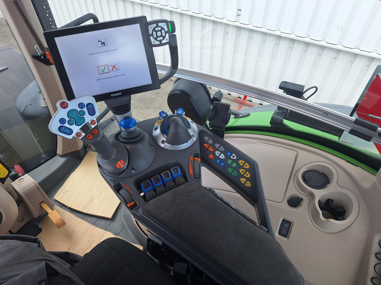 Fendt 942 Vario Gen6 ProfiPlus - Traktor: foto 4 Fendt 942 Vario Gen6 ProfiPlus - Traktor: foto 4