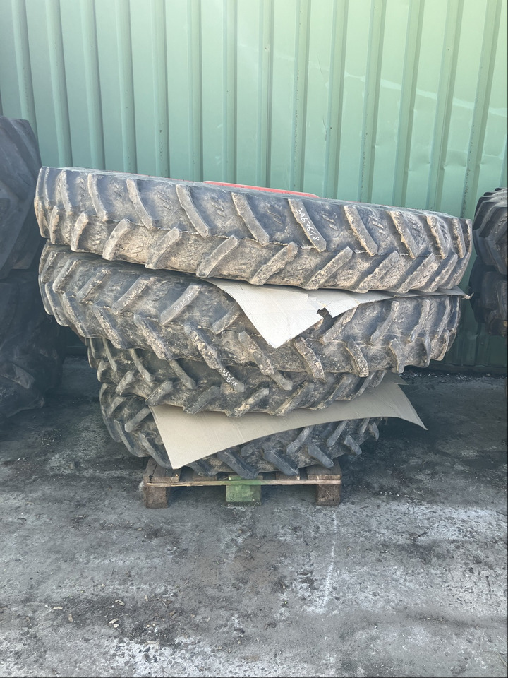 Goma dhe bandazhe Fendt Pflege-Räder vom 716 Fendt: foto 1