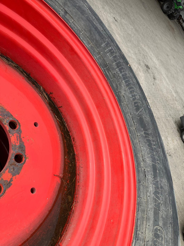 Fendt Räder Rasenbereifung - Goma dhe bandazhe: foto 3 Fendt Räder Rasenbereifung - Goma dhe bandazhe: foto 3