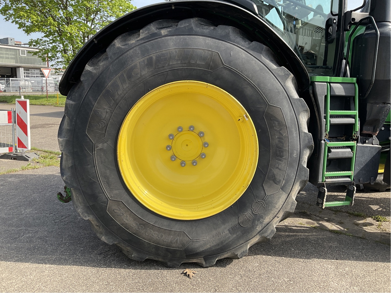 John Deere 6230 R - Traktor: foto 4 John Deere 6230 R - Traktor: foto 4