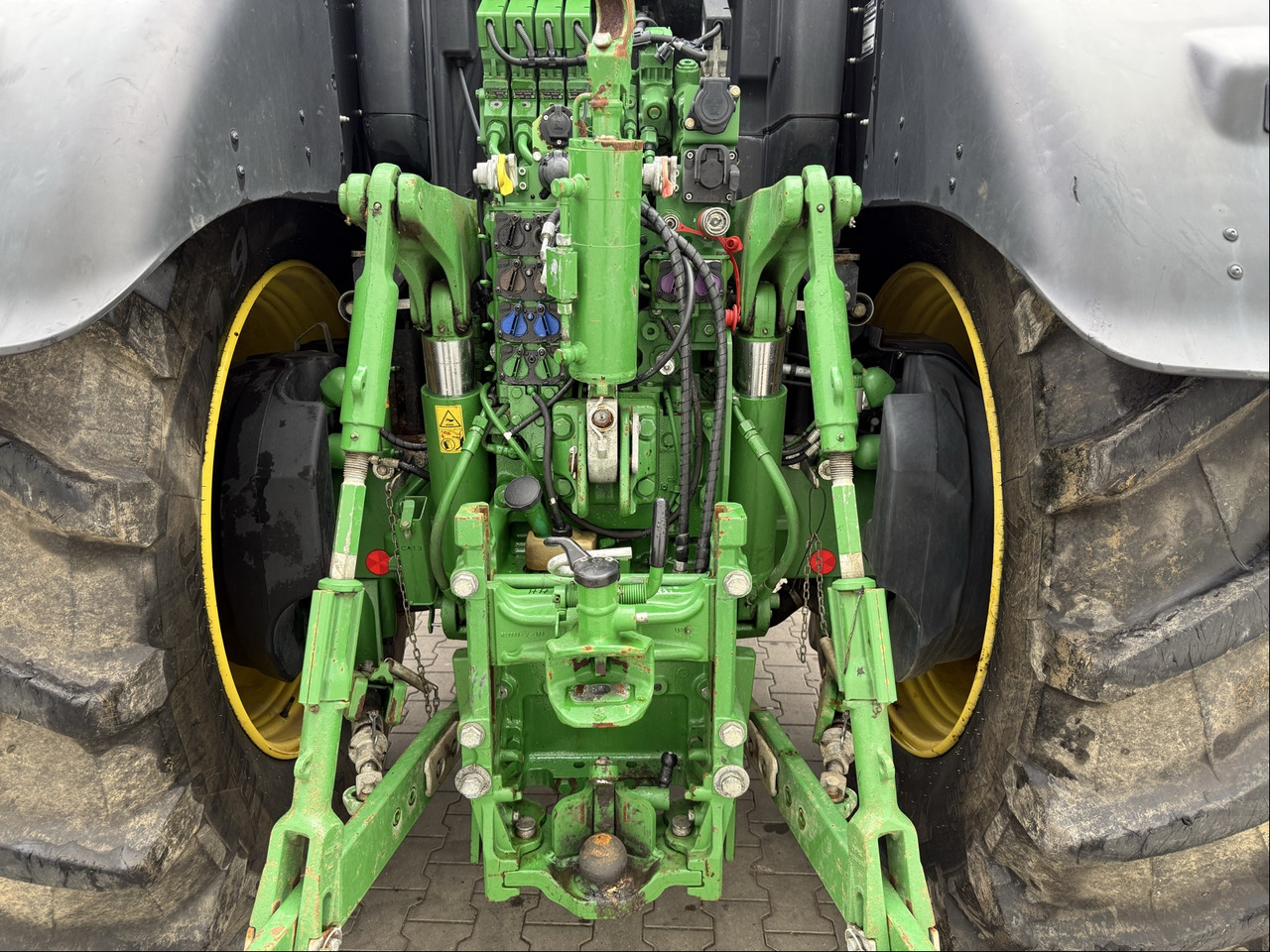 John Deere 6250 R - Traktor: foto 2 John Deere 6250 R - Traktor: foto 2