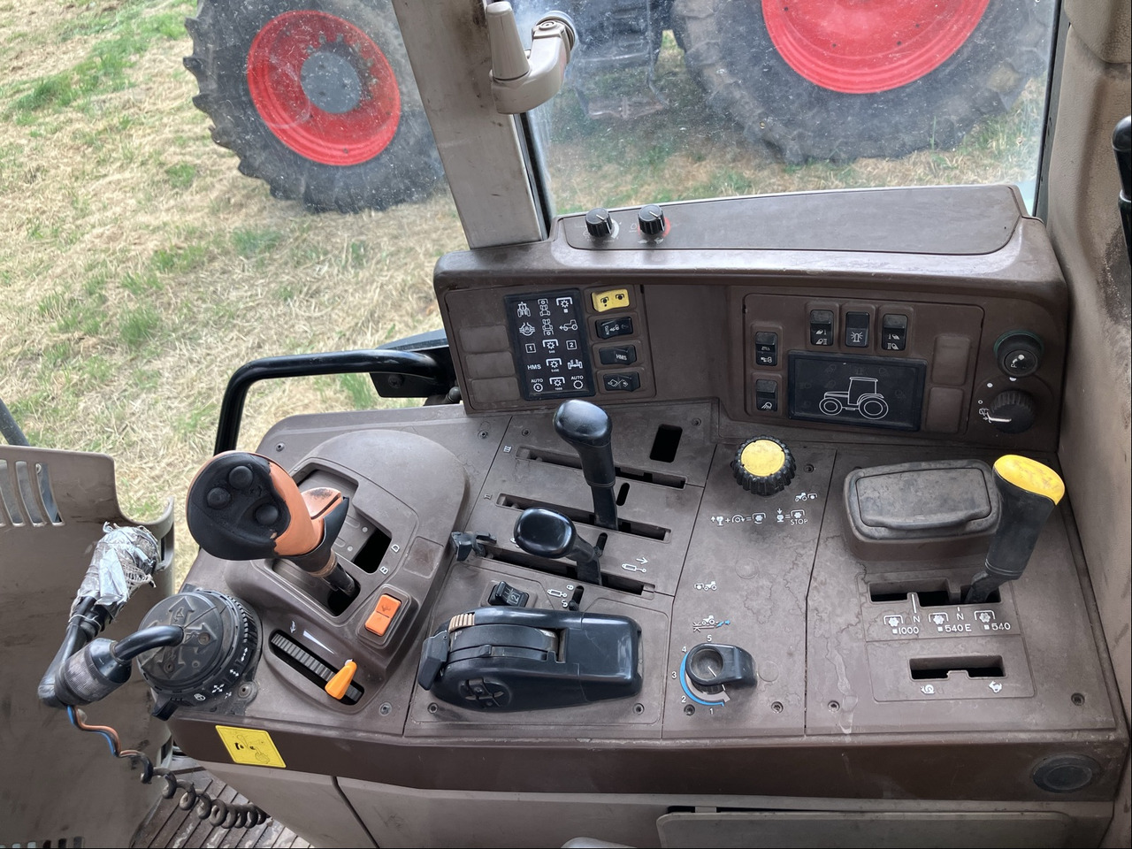 John Deere 6920 Auto Quad - Traktor: foto 3 John Deere 6920 Auto Quad - Traktor: foto 3