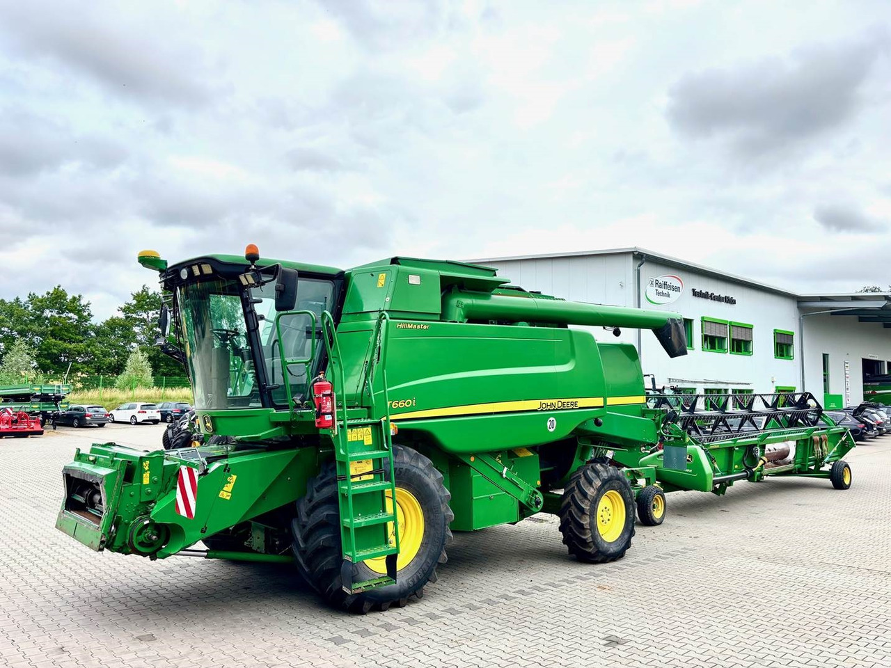John Deere T660 i Hillmaster - Autokombajnë: foto 1 John Deere T660 i Hillmaster - Autokombajnë: foto 1