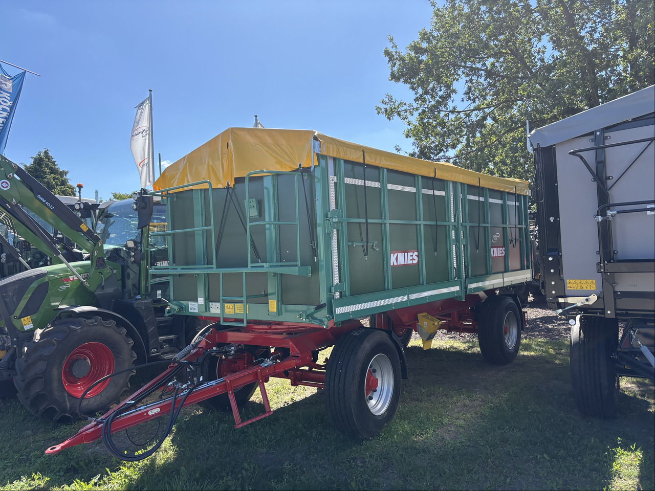 Knies KD 180 Zweiachs Dreiseitenkipp - Kamion vetëshkarkues: foto 1 Knies KD 180 Zweiachs Dreiseitenkipp - Kamion vetëshkarkues: foto 1