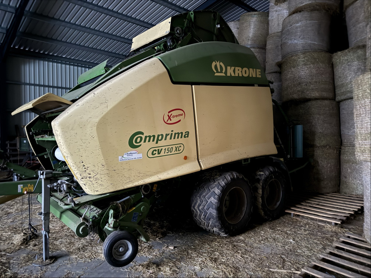 Krone Comprima CV150 XC Presskombina - Barkthyese: foto 1 Krone Comprima CV150 XC Presskombina - Barkthyese: foto 1