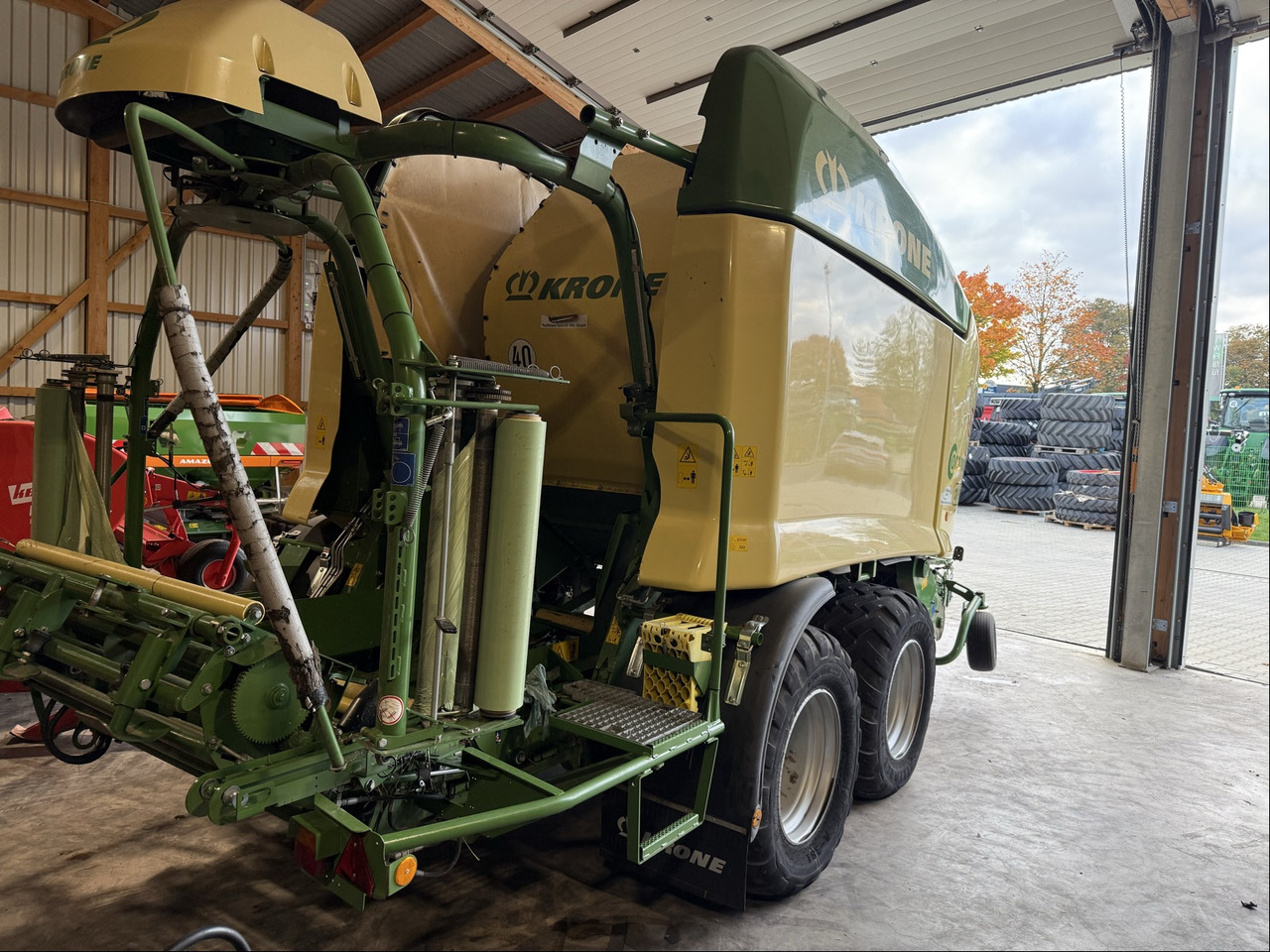 Krone Comprima CV150 XC Presskombina - Barkthyese: foto 5 Krone Comprima CV150 XC Presskombina - Barkthyese: foto 5