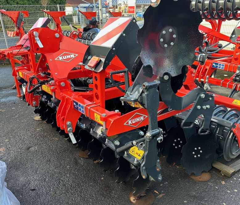 Kuhn OPTIMER L300 - Lesë: foto 1 Kuhn OPTIMER L300 - Lesë: foto 1