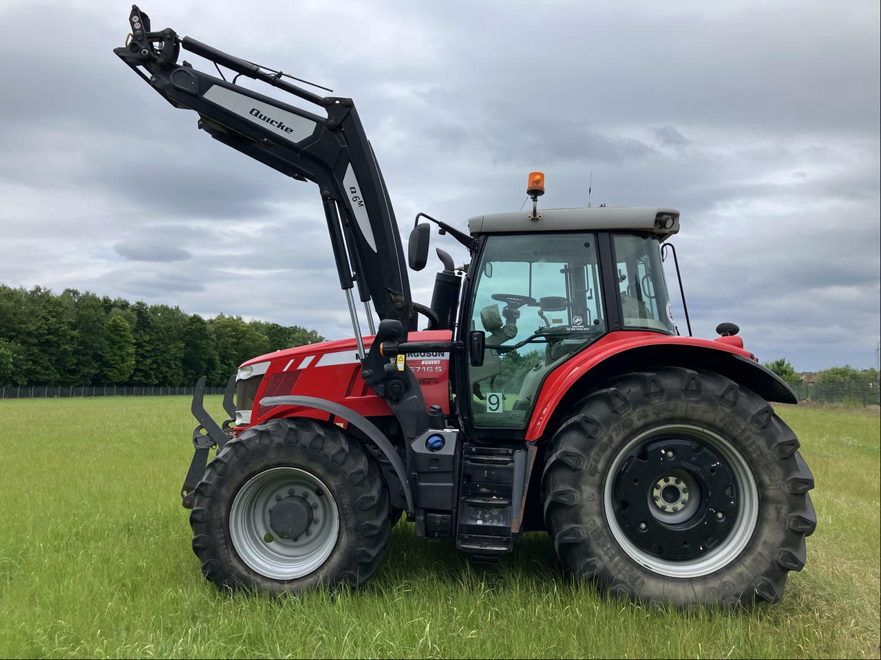 Massey Ferguson 6716 S Dyna 6 - Traktor: foto 1 Massey Ferguson 6716 S Dyna 6 - Traktor: foto 1