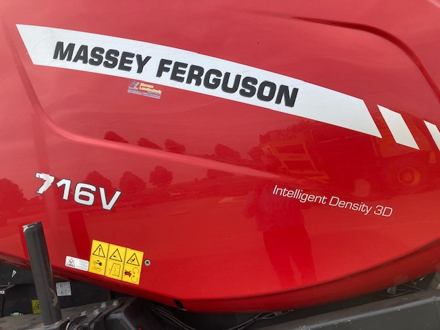 Massey Ferguson MF 716 Press-Wickel-Komb - Barkthyese: foto 2 Massey Ferguson MF 716 Press-Wickel-Komb - Barkthyese: foto 2