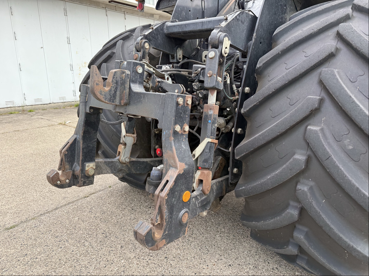 New Holland T9.560 - Traktor: foto 3 New Holland T9.560 - Traktor: foto 3