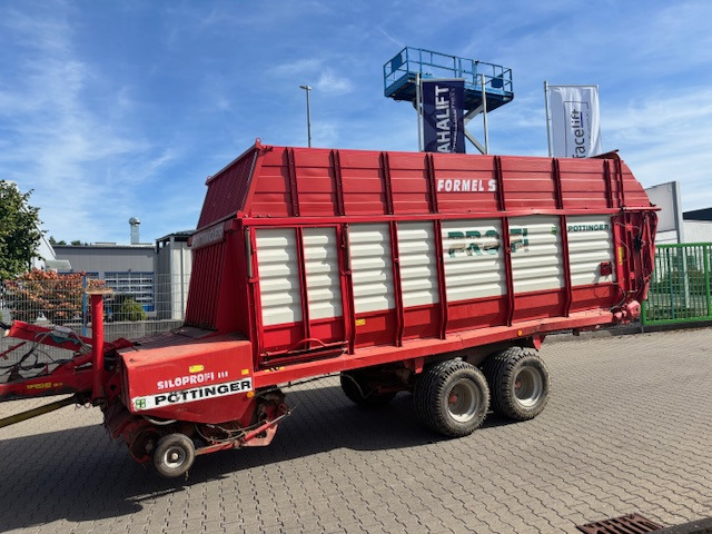 Pöttinger Silo Profi 3 - Vagon vetëngarkues: foto 1 Pöttinger Silo Profi 3 - Vagon vetëngarkues: foto 1