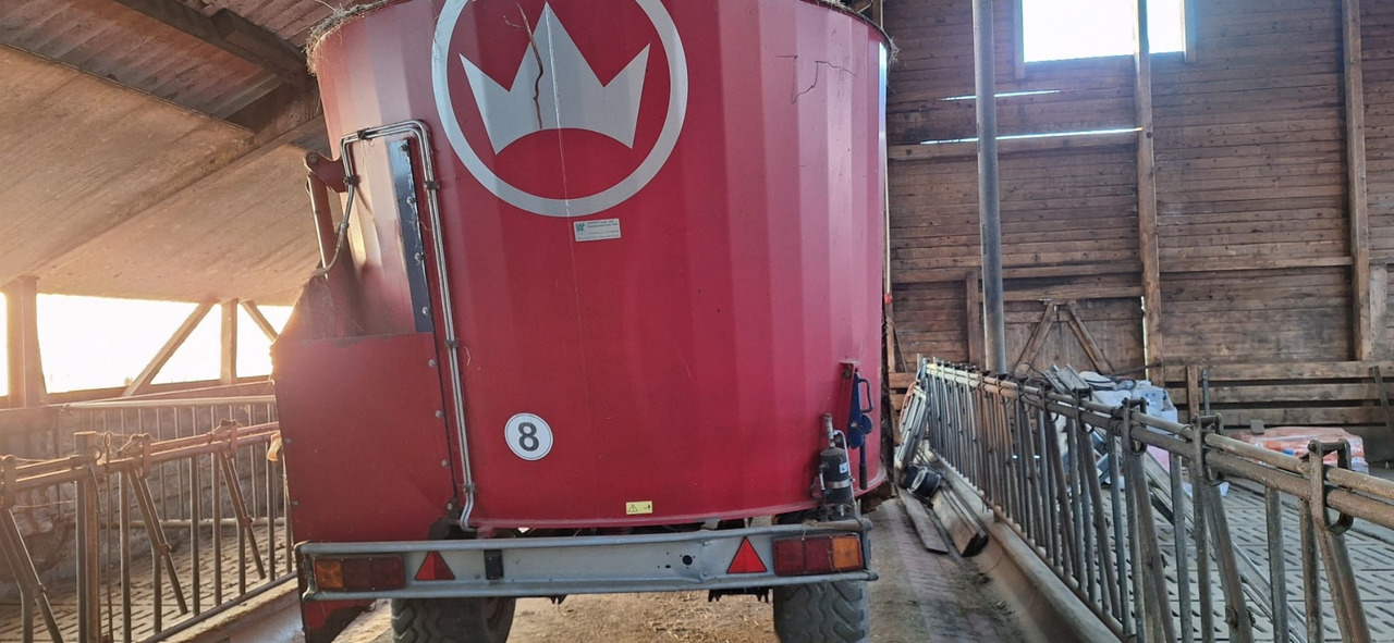 Siloking TrailedLine Compact 8 - Vagon për përzierjen e foragjereve: foto 1 Siloking TrailedLine Compact 8 - Vagon për përzierjen e foragjereve: foto 1