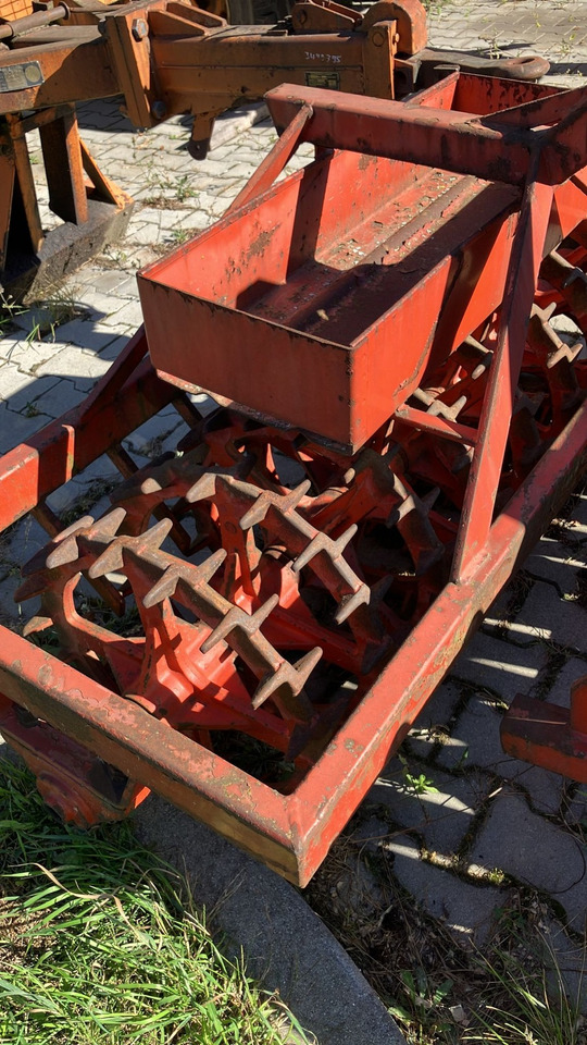 Tigges Packer - Rul bujqësor: foto 3 Tigges Packer - Rul bujqësor: foto 3