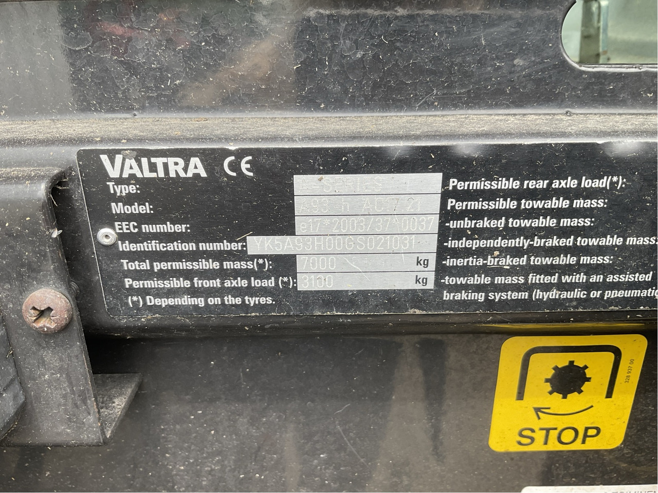 Valtra A 93 - Traktor: foto 2 Valtra A 93 - Traktor: foto 2