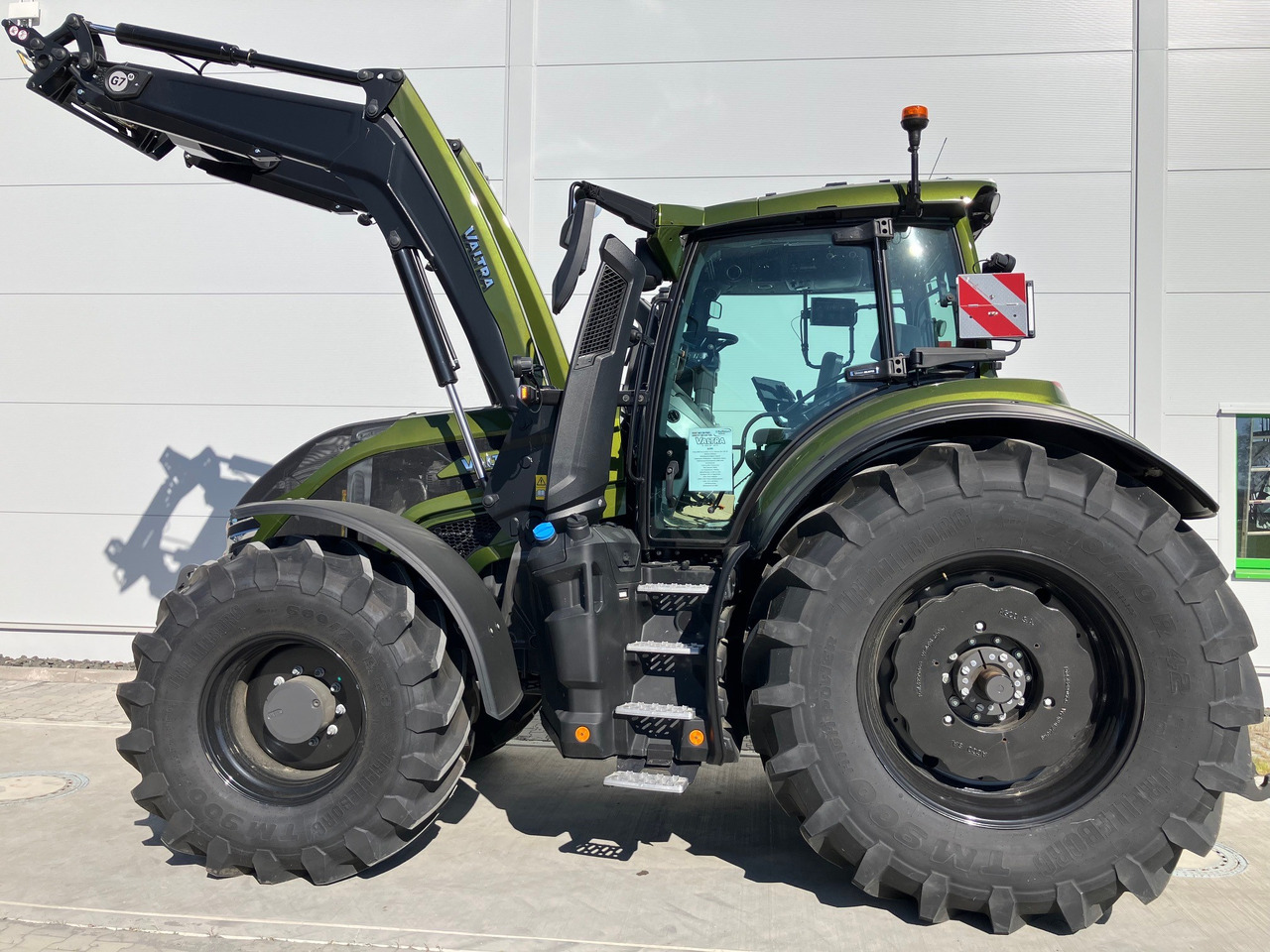 Valtra Q 285 - Traktor: foto 1 Valtra Q 285 - Traktor: foto 1