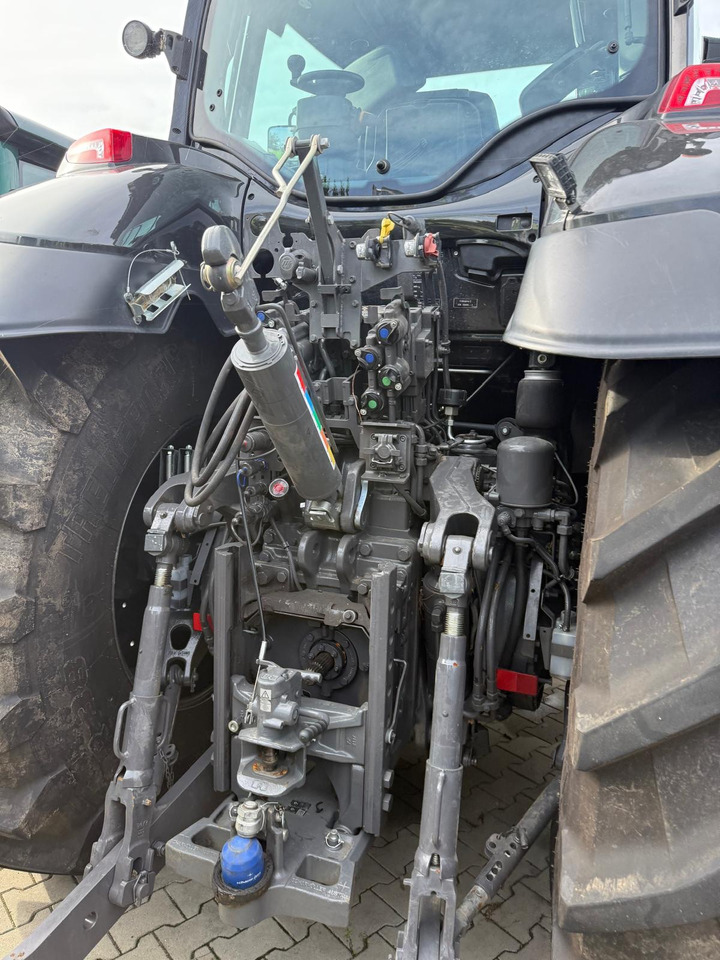 Valtra Q 285 Rückfahrienrichtung - Traktor: foto 2 Valtra Q 285 Rückfahrienrichtung - Traktor: foto 2