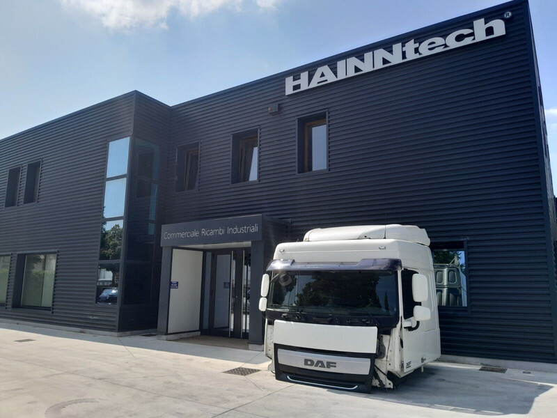 DAF XF106 - Kabina dhe interier për Kamioni: foto 2 DAF XF106 - Kabina dhe interier për Kamioni: foto 2