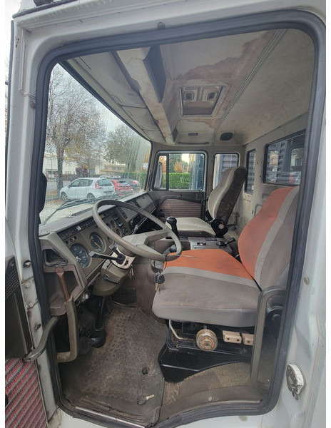 Iveco TURBOTECH - Kabina dhe interier për Kamioni: foto 4 Iveco TURBOTECH - Kabina dhe interier për Kamioni: foto 4