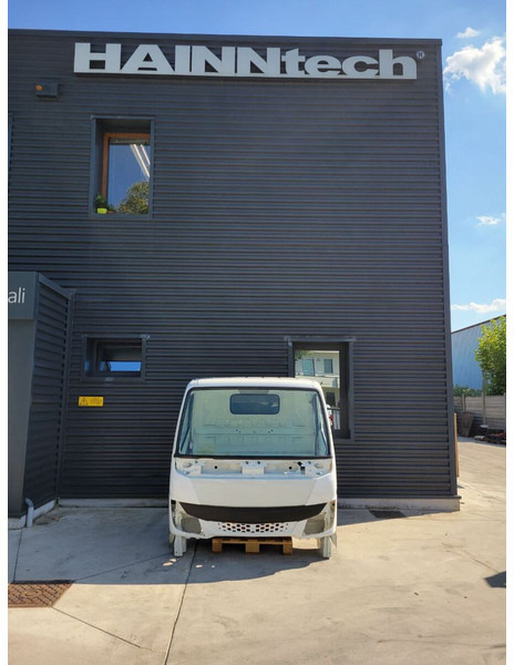 Mitsubishi Fuso FUSO S E6 2021-> - Kabina dhe interier për Kamioni: foto 3 Mitsubishi Fuso FUSO S E6 2021-> - Kabina dhe interier për Kamioni: foto 3