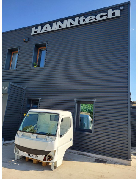 Mitsubishi Fuso FUSO S E6 2021-> - Kabina dhe interier për Kamioni: foto 2 Mitsubishi Fuso FUSO S E6 2021-> - Kabina dhe interier për Kamioni: foto 2