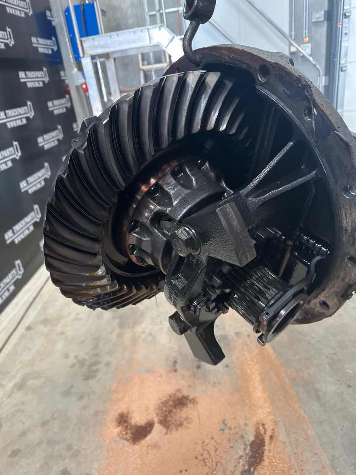 IVECO DIFF RSS1344B - 3.70 // 42550049 - Ingranazhi i diferencialit për Kamioni: foto 2 IVECO DIFF RSS1344B - 3.70 // 42550049 - Ingranazhi i diferencialit për Kamioni: foto 2