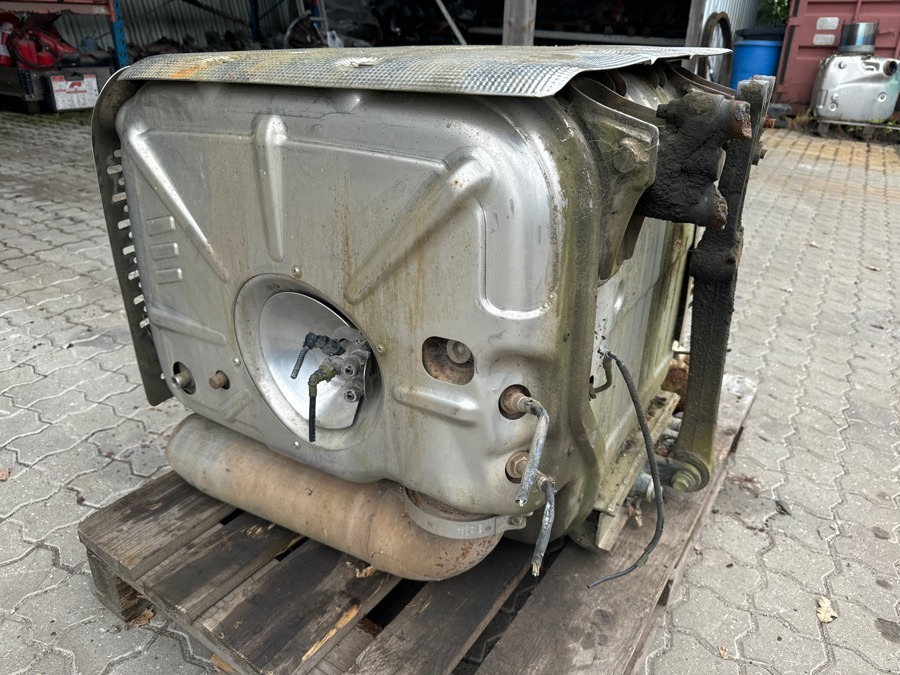 IVECO EXHAUST 5801429216 - Konvertuesi kataliktik për Kamioni: foto 1 IVECO EXHAUST 5801429216 - Konvertuesi kataliktik për Kamioni: foto 1