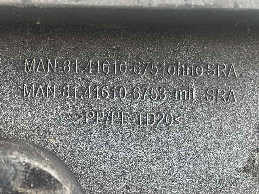 MAN BUMPER CORNER 81.41610-6751 - Trupi dhe të jashtme për Kamioni: foto 2 MAN BUMPER CORNER 81.41610-6751 - Trupi dhe të jashtme për Kamioni: foto 2
