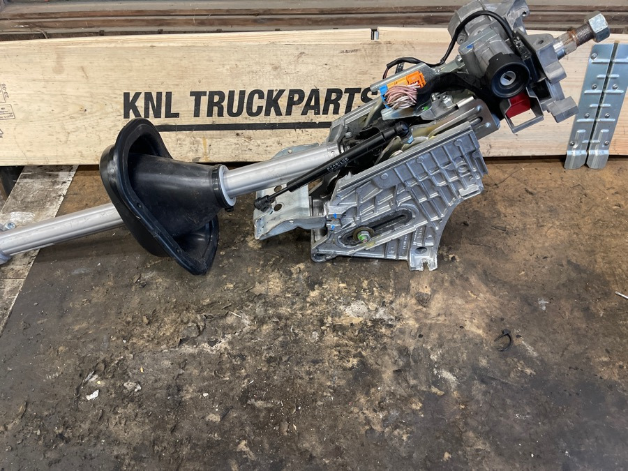 MAN STEERING COLUMN 81.46113-6236 - Kutia e drejtimit për Kamioni: foto 1 MAN STEERING COLUMN 81.46113-6236 - Kutia e drejtimit për Kamioni: foto 1