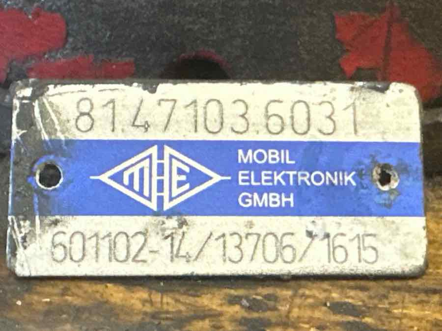 MAN STEERING VALVE 81.47103-6031 - Sistemi i drejtimit për Kamioni: foto 3 MAN STEERING VALVE 81.47103-6031 - Sistemi i drejtimit për Kamioni: foto 3