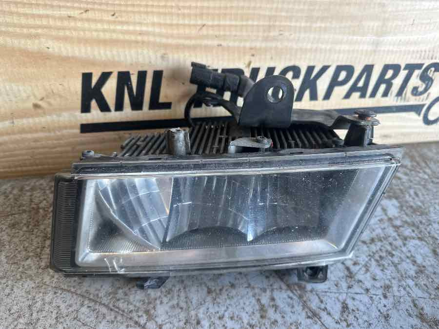 SCANIA FOG LIGHT 2760344 - Dritat/ Ndriçimi për Kamioni: foto 1 SCANIA FOG LIGHT 2760344 - Dritat/ Ndriçimi për Kamioni: foto 1