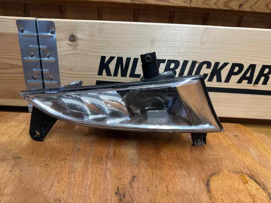SCANIA SPOTLAMP 2659164 - Dritat/ Ndriçimi për Kamioni: foto 1 SCANIA SPOTLAMP 2659164 - Dritat/ Ndriçimi për Kamioni: foto 1