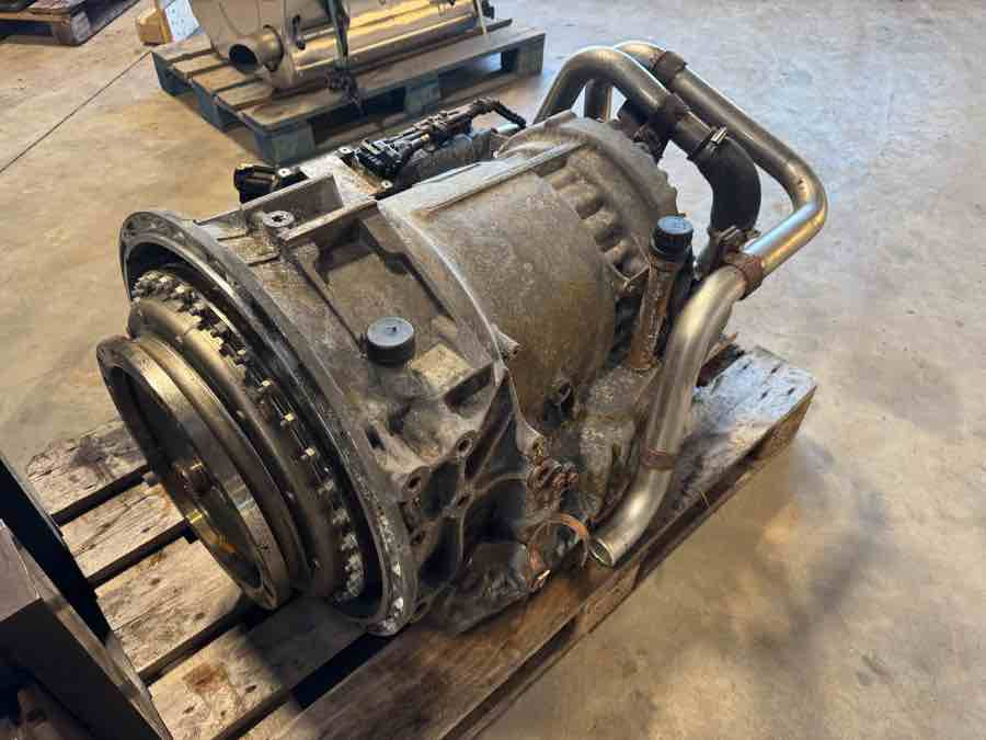 VOLVO GEARBOX 6AP1400B // 21673420 - Kutia e marsheve për Kamioni: foto 1 VOLVO GEARBOX 6AP1400B // 21673420 - Kutia e marsheve për Kamioni: foto 1