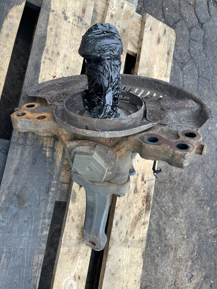 VOLVO STEERING KNUCKLE 22848431 - Krah moco: foto 1 VOLVO STEERING KNUCKLE 22848431 - Krah moco: foto 1