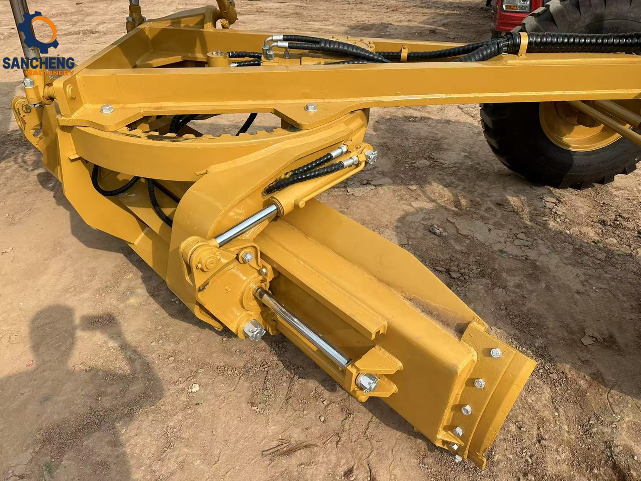 Lizingu i CATERPILLAR 140K motor grader CATERPILLAR 140K motor grader: foto 10