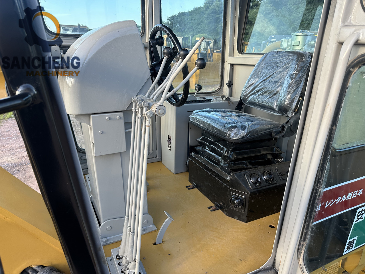 Makinë niveluese CATERPILLAR 140K motor grader: foto 9