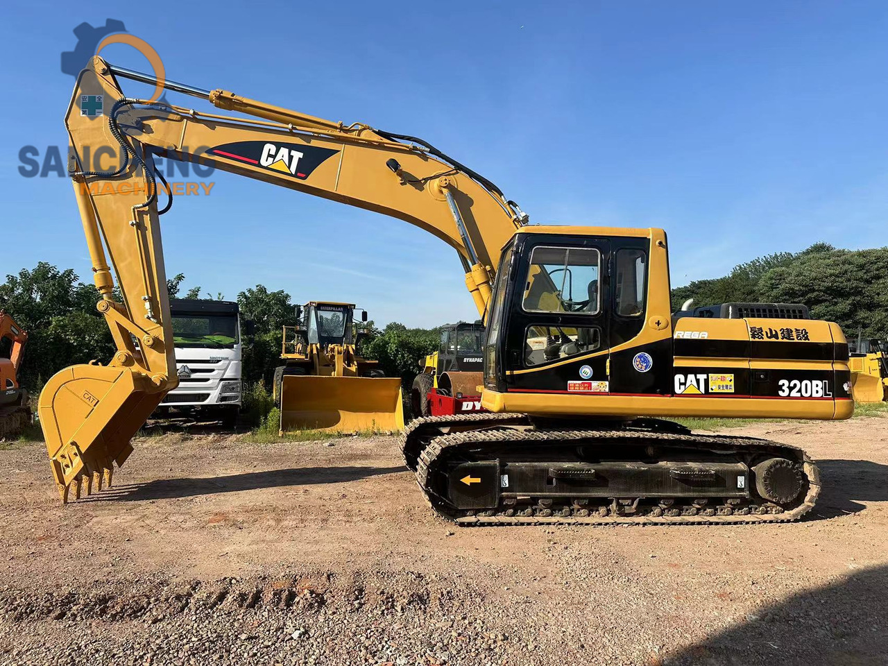 CATERPILLAR 320B - Ekskavator me zinxhirë: foto 3 CATERPILLAR 320B - Ekskavator me zinxhirë: foto 3