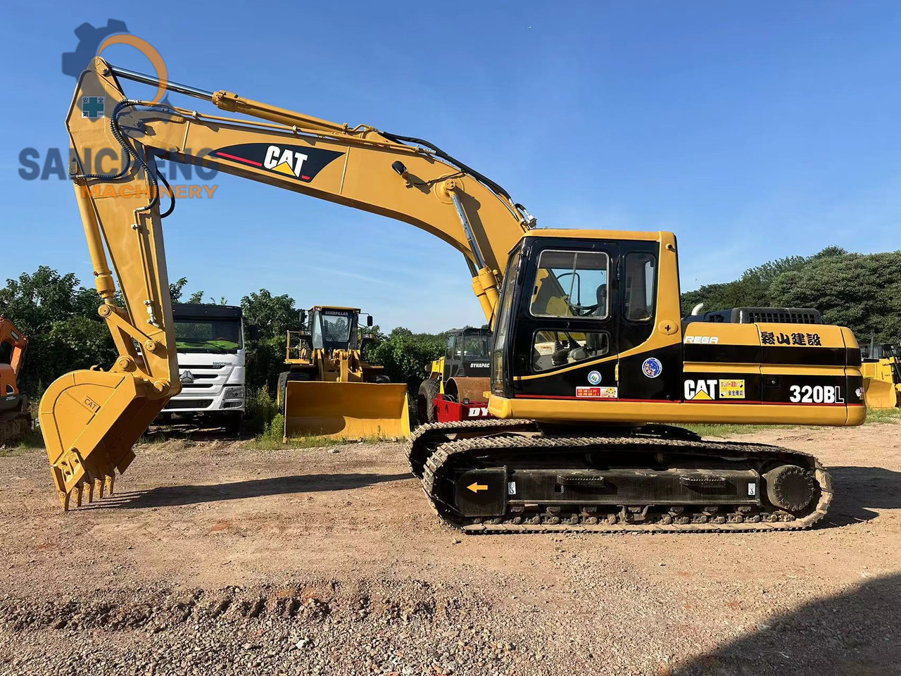 CATERPILLAR 320B - Ekskavator me zinxhirë: foto 2 CATERPILLAR 320B - Ekskavator me zinxhirë: foto 2