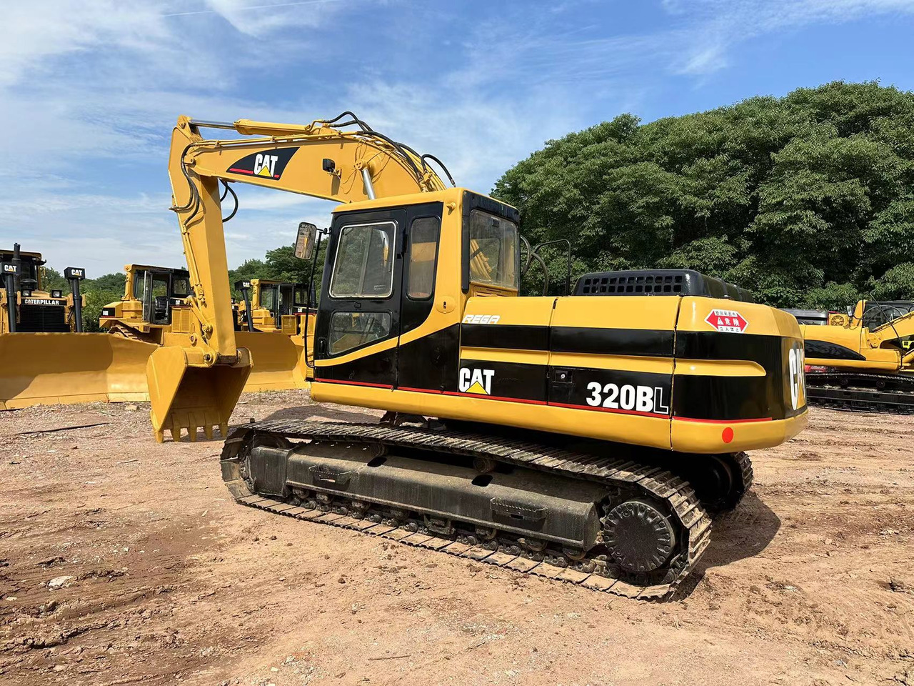 CATERPILLAR 320B - Ekskavator me zinxhirë: foto 4 CATERPILLAR 320B - Ekskavator me zinxhirë: foto 4