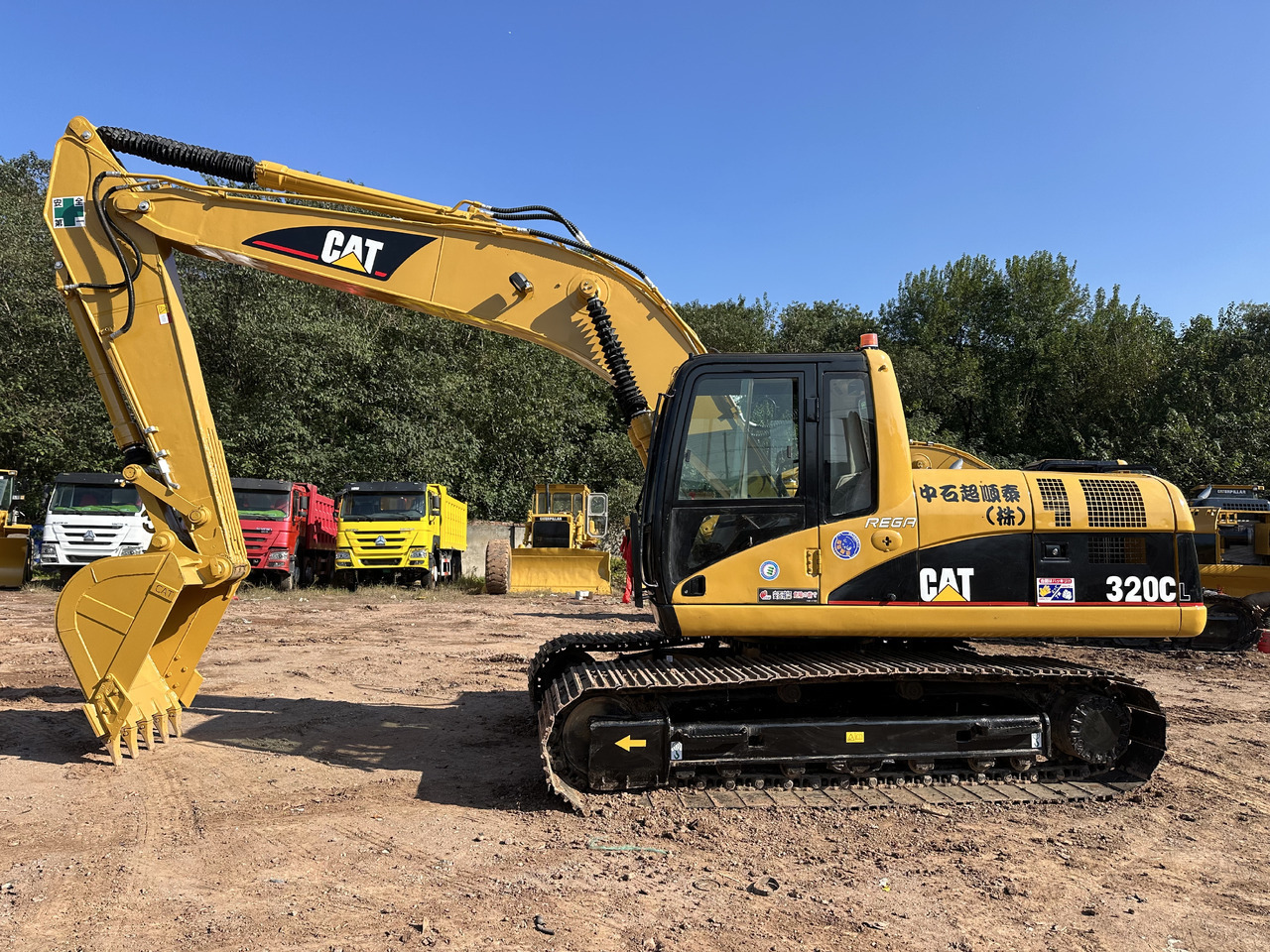 CATERPILLAR 320C - Ekskavator me zinxhirë: foto 3 CATERPILLAR 320C - Ekskavator me zinxhirë: foto 3