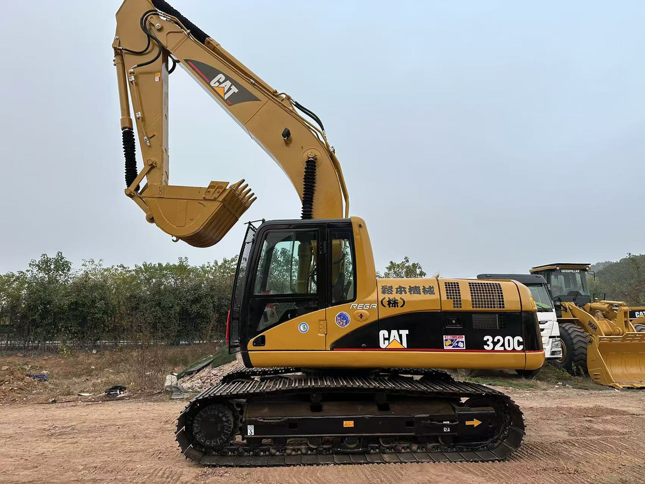CATERPILLAR 320C - Ekskavator me zinxhirë: foto 5 CATERPILLAR 320C - Ekskavator me zinxhirë: foto 5