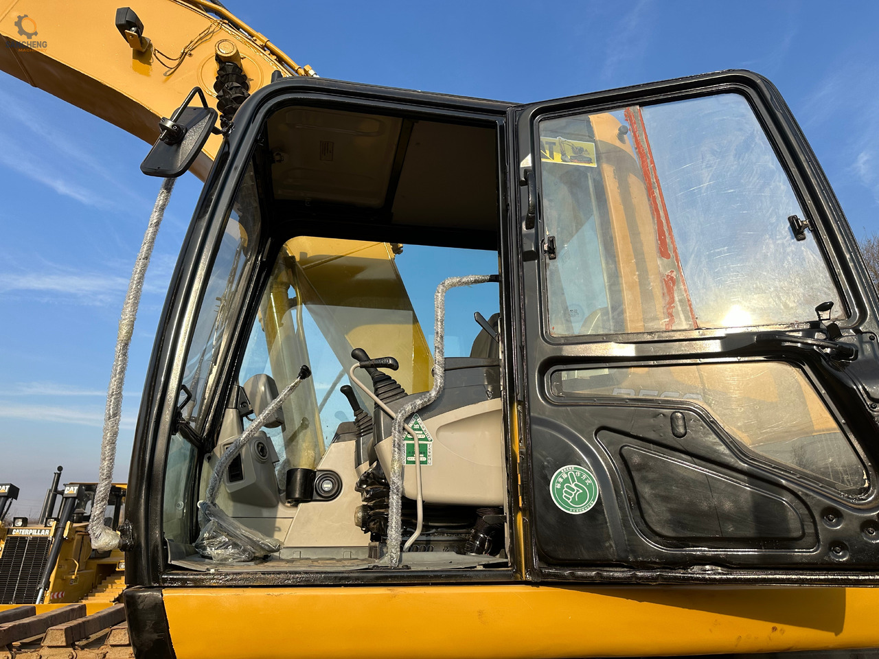 CATERPILLAR 320CL - Ekskavator amfib: foto 4 CATERPILLAR 320CL - Ekskavator amfib: foto 4