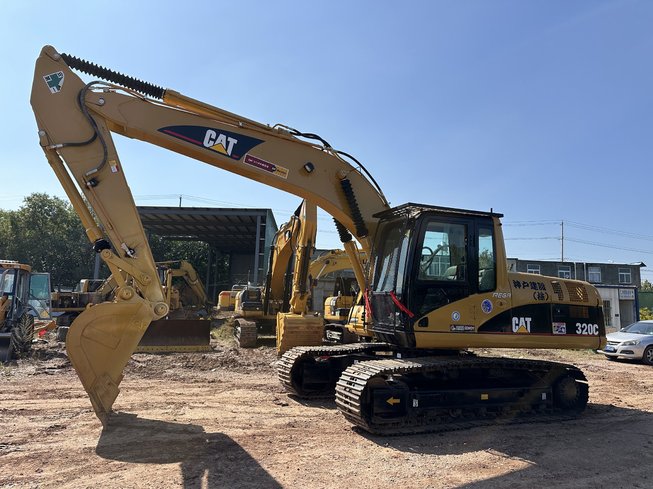 CATERPILLAR 320CL - Ekskavator me zinxhirë: foto 3 CATERPILLAR 320CL - Ekskavator me zinxhirë: foto 3