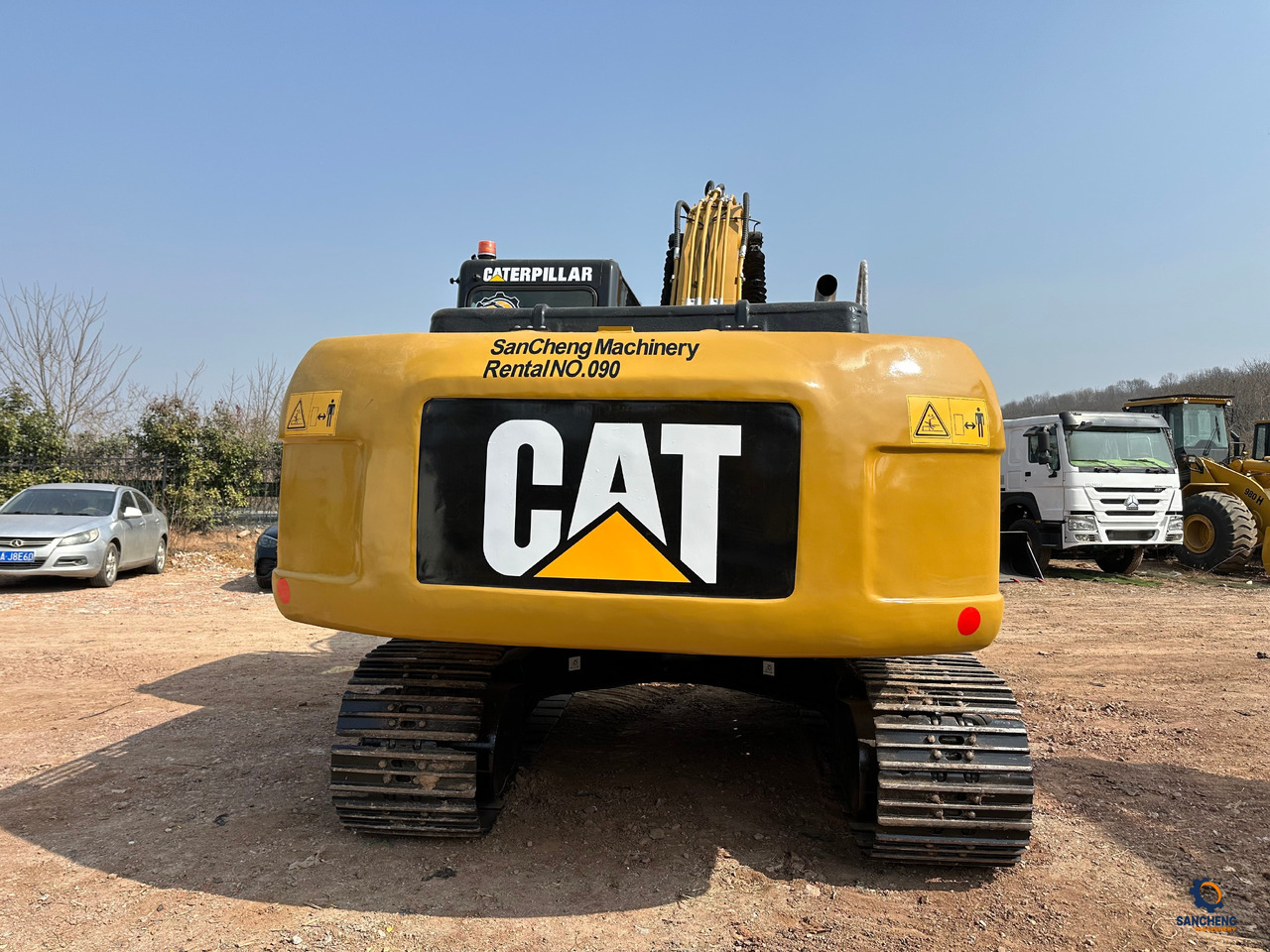 CATERPILLAR 320D2L - Ekskavator me zinxhirë: foto 4 CATERPILLAR 320D2L - Ekskavator me zinxhirë: foto 4
