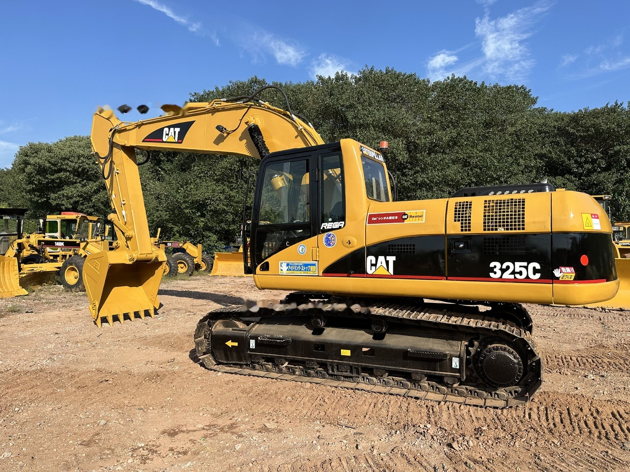 CATERPILLAR 325CL - Ekskavator me zinxhirë: foto 1 CATERPILLAR 325CL - Ekskavator me zinxhirë: foto 1