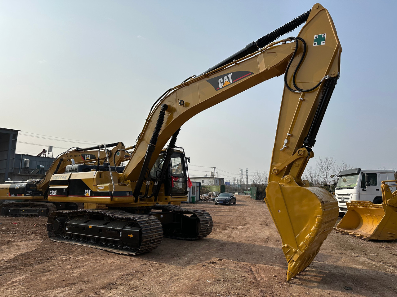 CATERPILLAR 330BL - Ekskavator me zinxhirë: foto 4 CATERPILLAR 330BL - Ekskavator me zinxhirë: foto 4