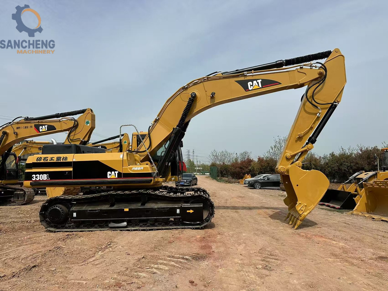 CATERPILLAR 330BL - Ekskavator me zinxhirë: foto 2 CATERPILLAR 330BL - Ekskavator me zinxhirë: foto 2